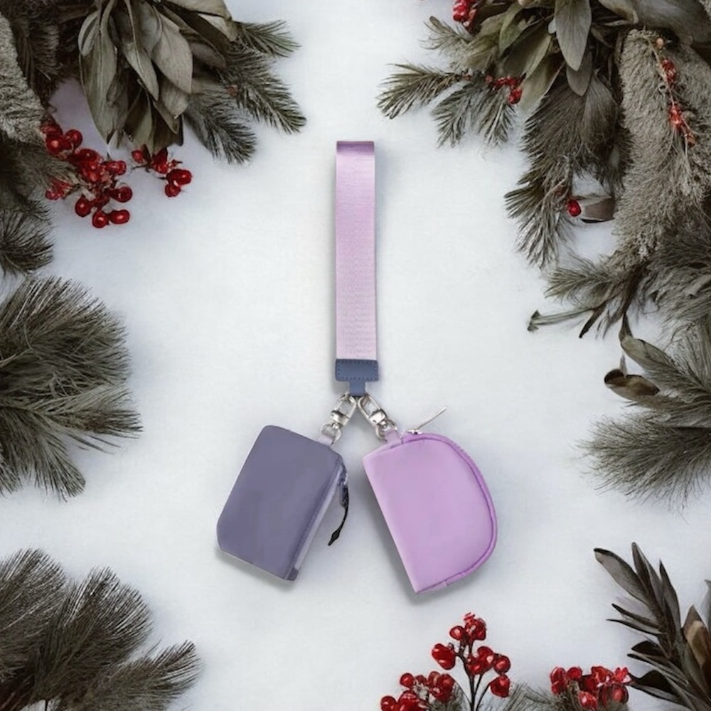Stylish Double Pouch Wristlet Bags. Purple/Lavender Color 🆕